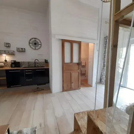 Le Lodge Appartement Apartman *